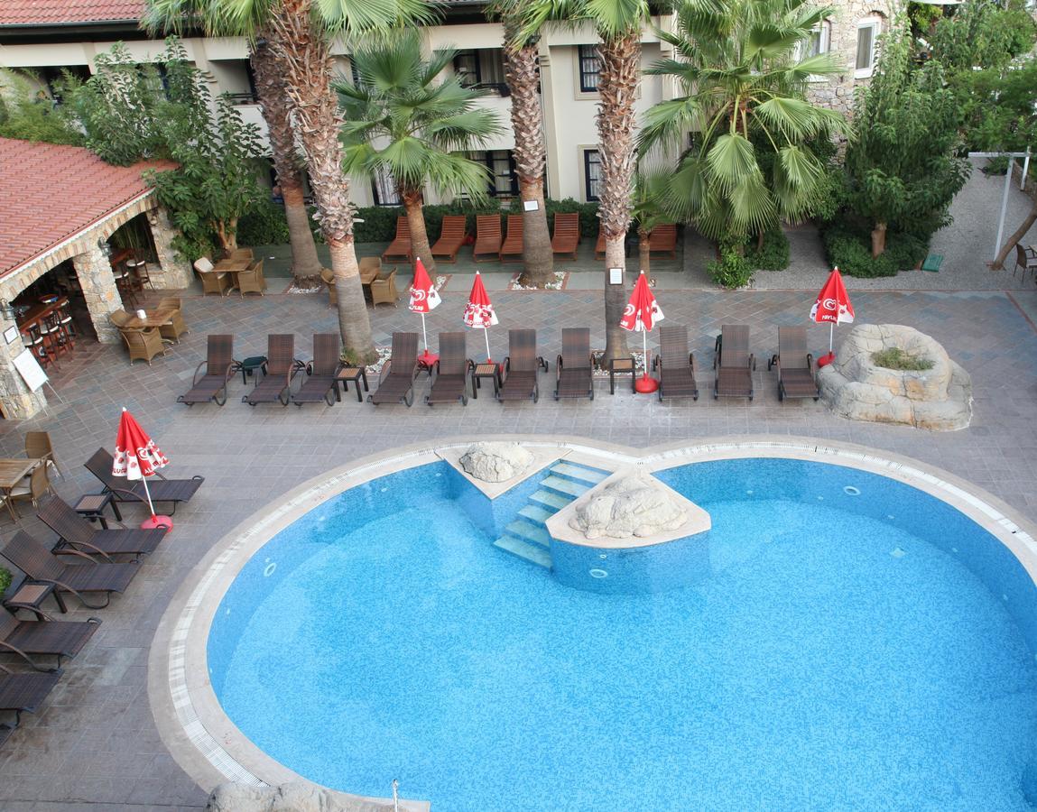 Sun Blue Apart Hotel İçmeler Exteriér fotografie
