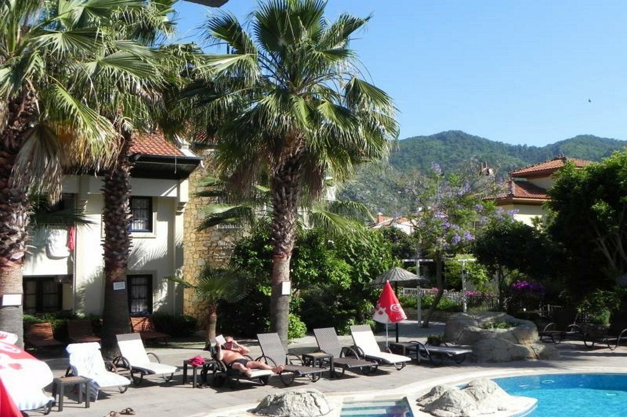 Sun Blue Apart Hotel İçmeler Exteriér fotografie